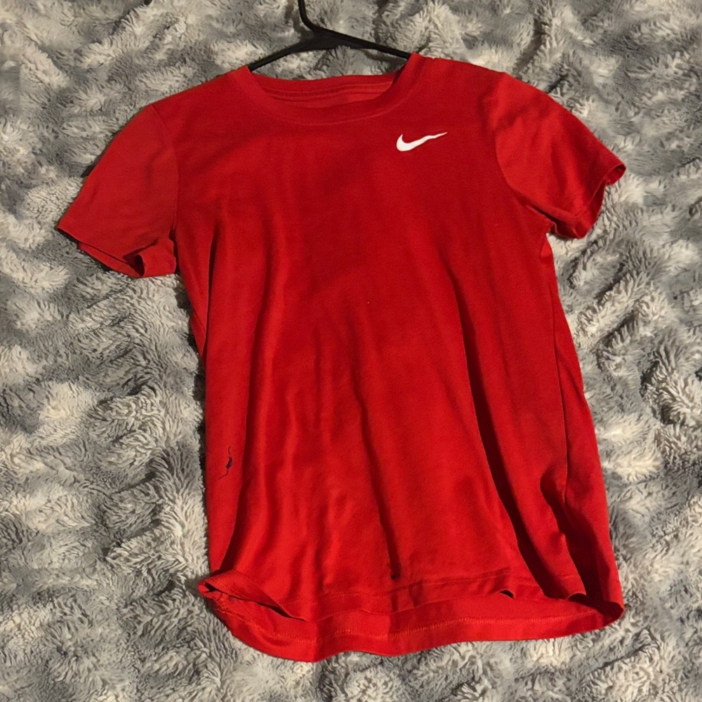 Nike Women's Classic Red Short Sleeve Tee